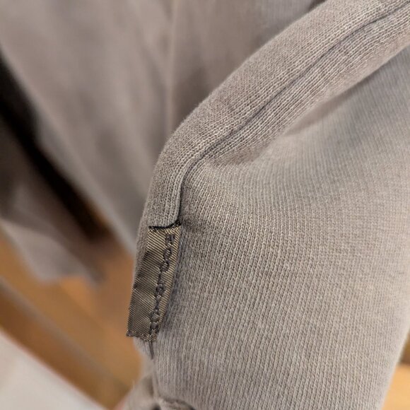 Vintage Woolrich Button Down Sweatshirt/Jacket Khaki with Wooden Buttons-M - Picture 3 of 4